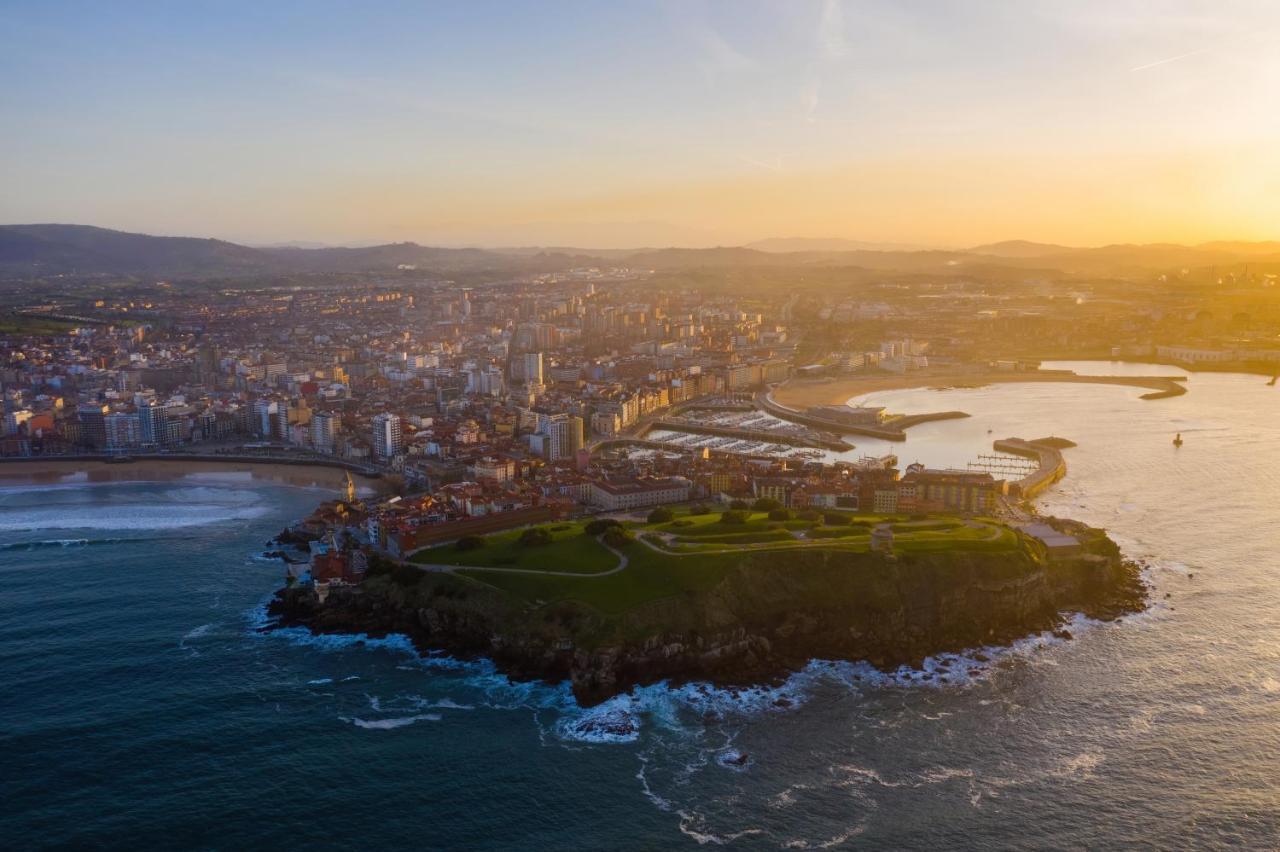 Apartamento El Amarre - Navega En El Camarote De Un Navio Con Historia - Grupo Querbes Gijón Exterior foto